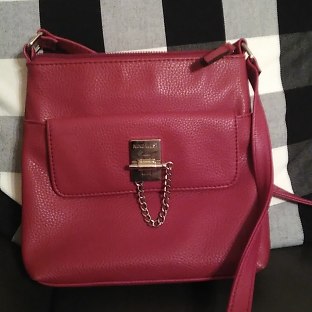 Red Nine West crossbody purse